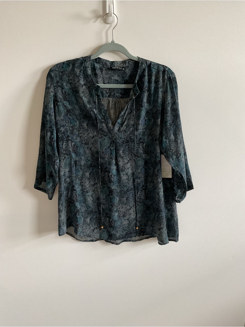 APNY Abstract Print Peasant Blouse Blue Gray Split Neck